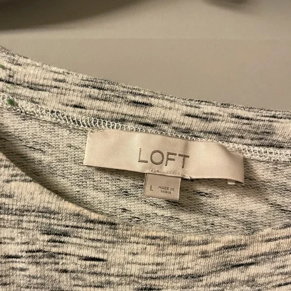 Loft 3/4 sleeve casual blouse size large - Picture 3 of 4